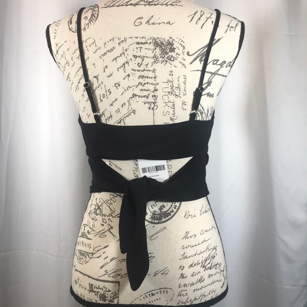 Black crop top - Picture 3 of 4